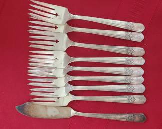 Wm. A. Rogers Oneida Ltd. Silver Plated Forks and Butter Knife