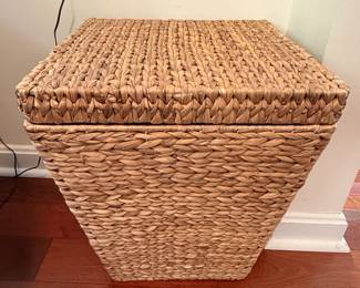 Woven Hyacinth Laundry Hamper with Lid