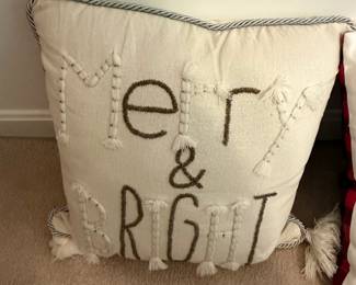 Christmas Decorative Pillows Set
