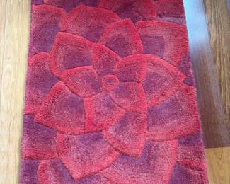 D Rose Shaped Rug