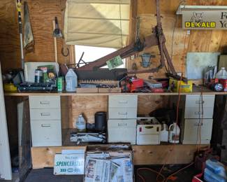 Folding law sawing machine