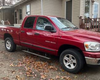 2007 Dodge Ram 4WD pickup truck. Less than 60,000 mi