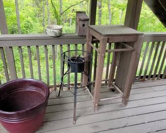 Camping stove large pot and table