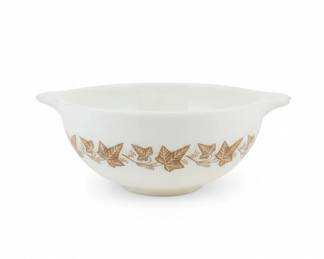 Pyrex Sandalwood Cinderella Mixing Bowl