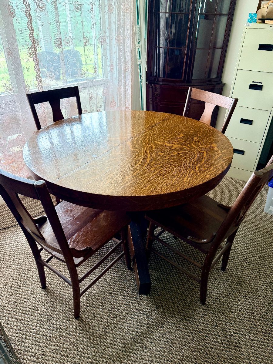 Quarter Sawn Oak Table
