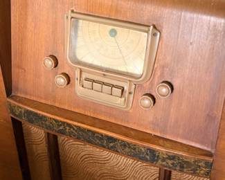 Antique Radio