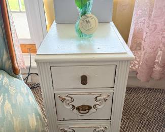 Vintage White Accent Table