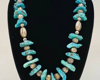 Chunky Turquoise Necklace