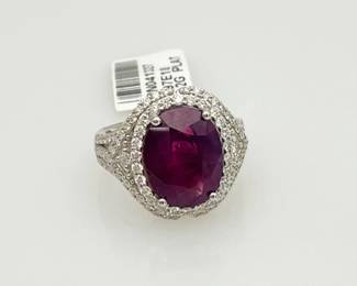 Purple Kashmir Sapphire and Diamond Ring