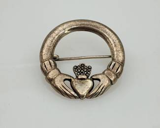 Silver Claddagh Brooch