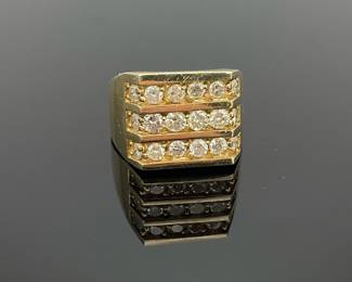 Gold Diamond Gentlemen's Ring