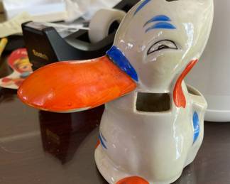 Vintage Japan toothbrush holder