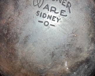 Wagner Ware Iron Skillet