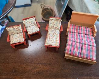 Vintage 1960's Wolverine Dollhouse Outdoor furniture
