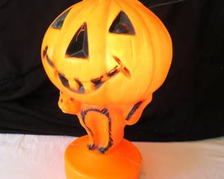 Vintage pumpkin and cat light up