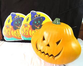Vintage light up Halloween pumpkin