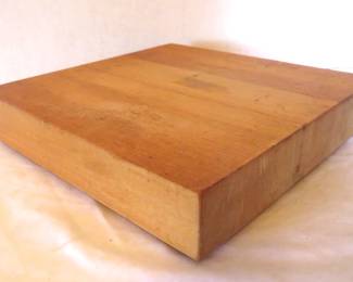 solid wood butcher block cutting board