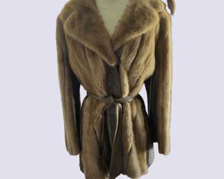 Vintage Davidsons Furs Fox  Leather Coat  Indianapolis, Belted Fur Jacket