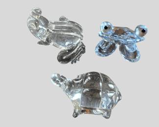 Crystal Animal Figurines  Two Frogs  Turtle