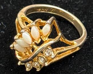Vintage Uncas Faux Opal And Rhinestone GoldTone Cocktail Ring