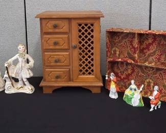 Bedroom Dresser Decor