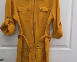 Sharagano Vintage Vibes Mustard Yellow Zip Up Dress