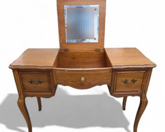 08 Vintage French Provincial Style Flip Top Vanity Table