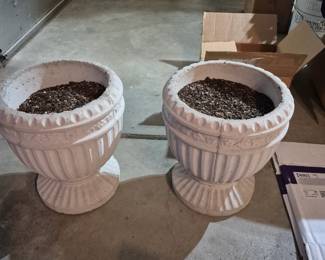 Concrete pots
