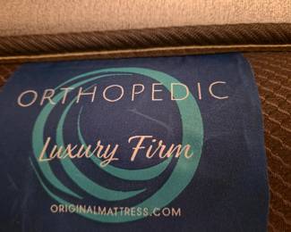 Mattress set great condition sells new for over $1000