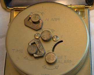 Back of Elgin travel clock