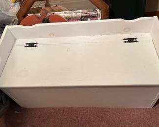 Toy chest