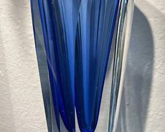 Fifth Avenue Blue Crystal Vase, Thick & Heavy