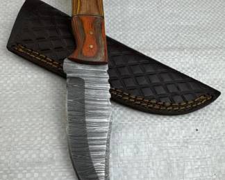 Damascus Steel Fixed Blade Knife w/ Sheath
