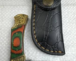 Damascus Steel Fixed Blade Knife w/ Sheath
