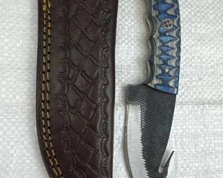 Damascus Steel Fixed Blade Knife w/ Sheath