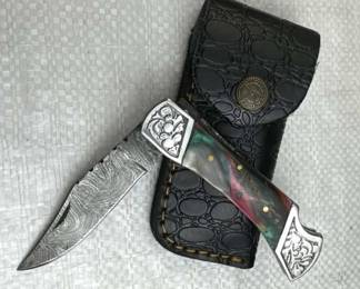Damascus Steel Fixed Blade Knife w/ Sheath