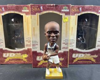 (3) 2003 Antoine Walker UD Limited Bobblehead w/