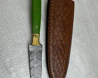 Damascus Steel Fixed Blade Knife w/ Sheath