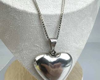 925 Silver Flat Back Puffy Heart Pendant Necklace
