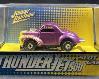 ThunderJet 500 Johnny Lightning Slot Car #8