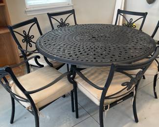 Outdoor furniture by Chelsea Collection from Inside Out. 