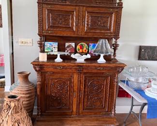 another fine piece. This beautiful server is stunning