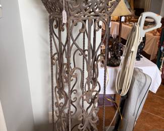 Very cool fern stand