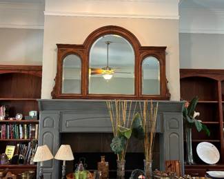 This mirror is super