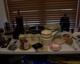 GRANITEWARE & OTHER SMALLS