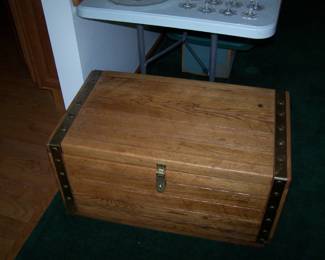 OAK TRUNK