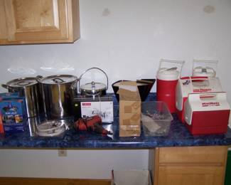 STOCK POTS & COOLERS