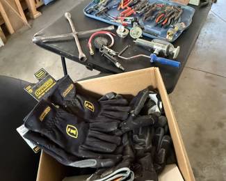 Gloves and hand tools 