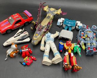 Action Figure Robots & Toys