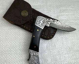 Damascus Steel Fixed Blade Knife w/ Sheath